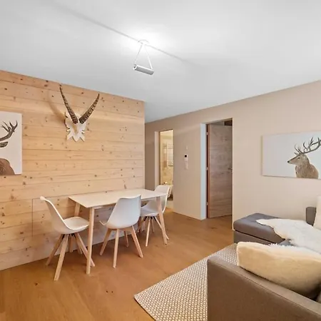 Apartment Chesa Wolf *
