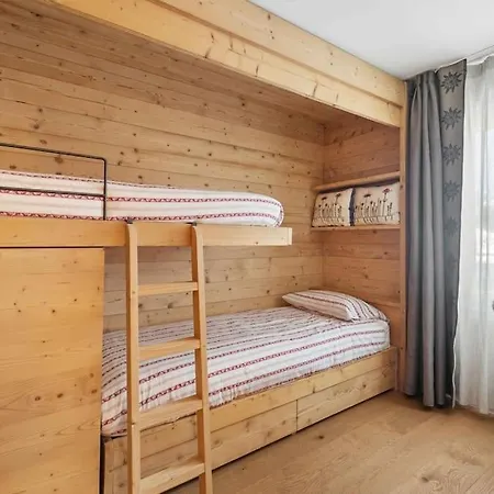 Chesa Wolf Apartment *