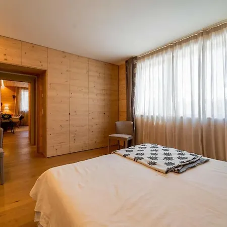 Apartment Chesa Wolf Zuoz