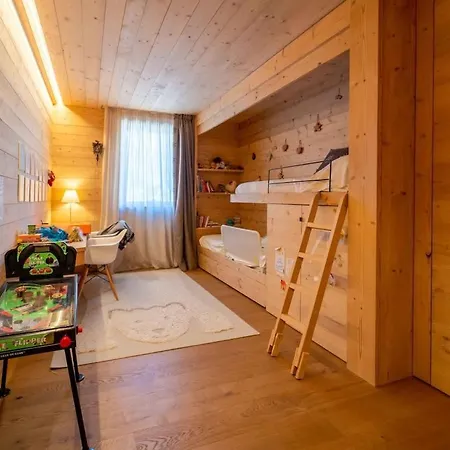 Apartament Chesa Wolf *